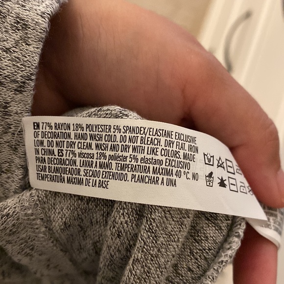 Loungewear - Picture 3 of 3